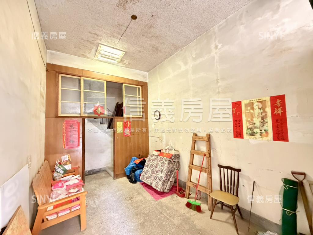 稀有邊間１＋２樓住店房屋室內格局與周邊環境