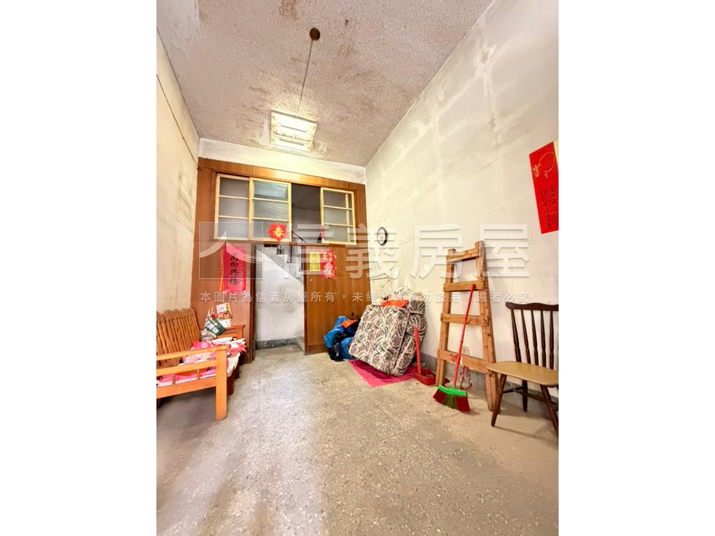 稀有邊間１＋２樓住店房屋室內格局與周邊環境