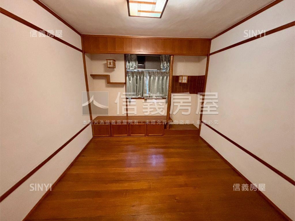 近園區陽光國小透天房屋室內格局與周邊環境
