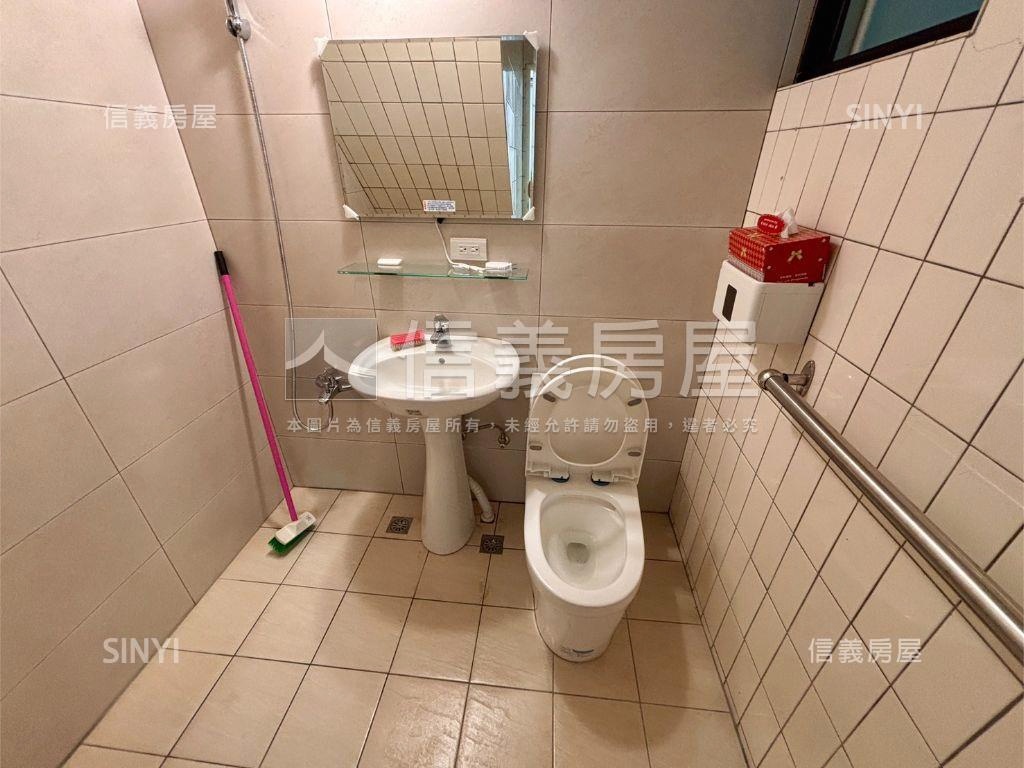 近園區陽光國小透天房屋室內格局與周邊環境