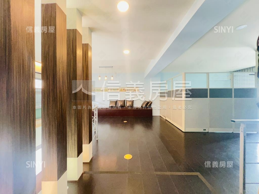 文采街首排角間房屋室內格局與周邊環境