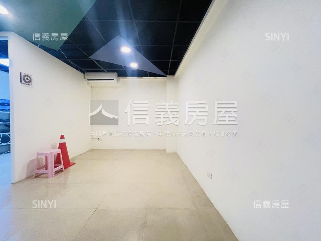 文采街首排角間房屋室內格局與周邊環境