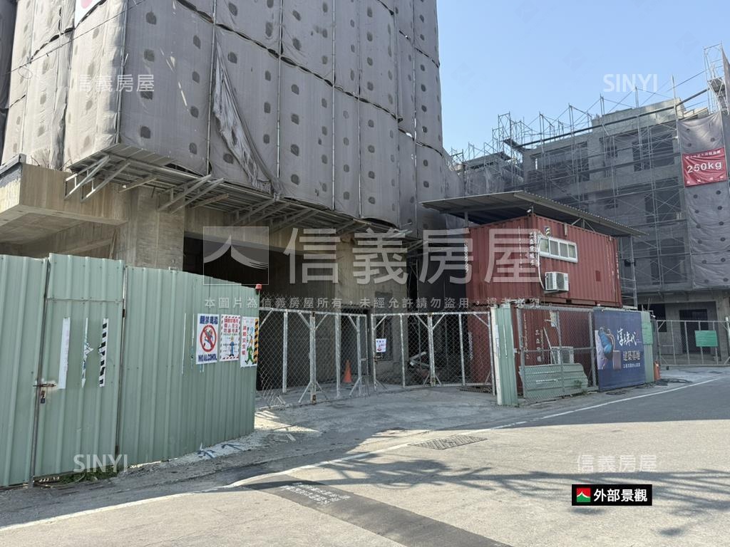 淳真年代２次頂樓兩房平車房屋室內格局與周邊環境