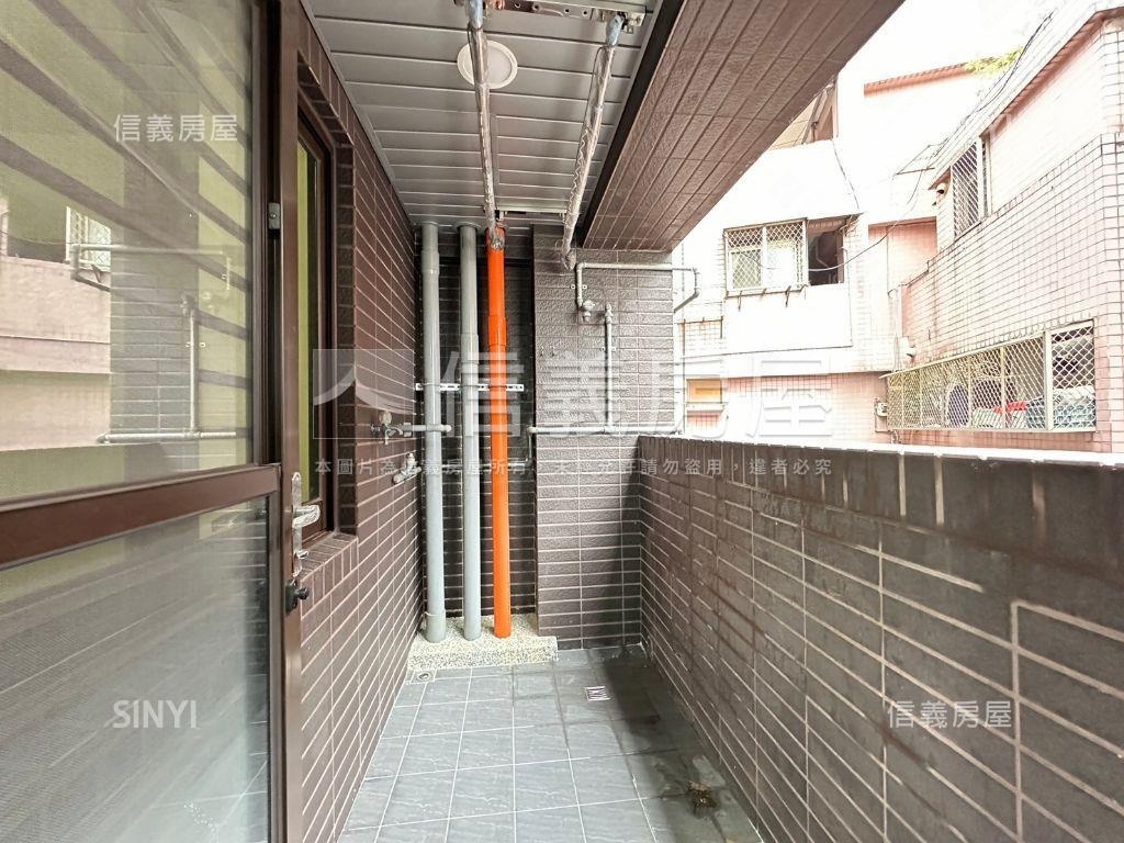 漢寶．稀有３房坡平車位房屋室內格局與周邊環境
