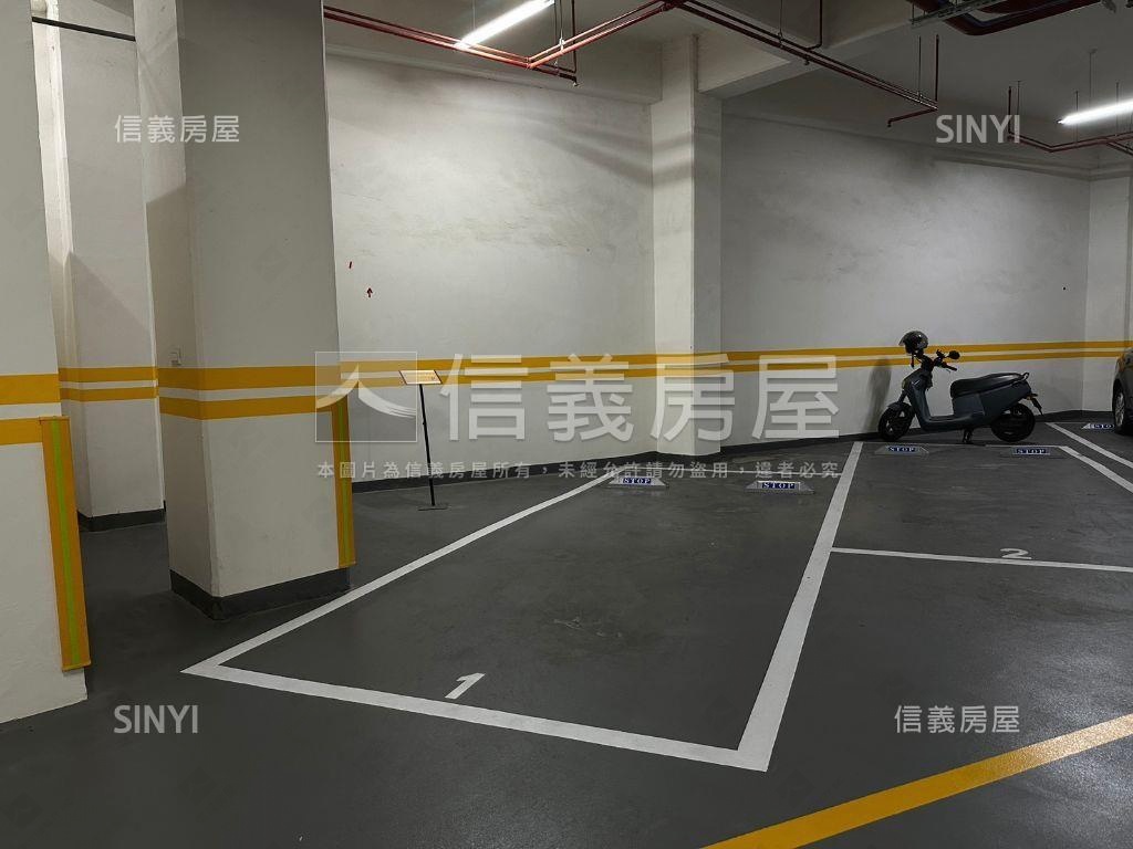 漢寶．稀有３房坡平車位房屋室內格局與周邊環境