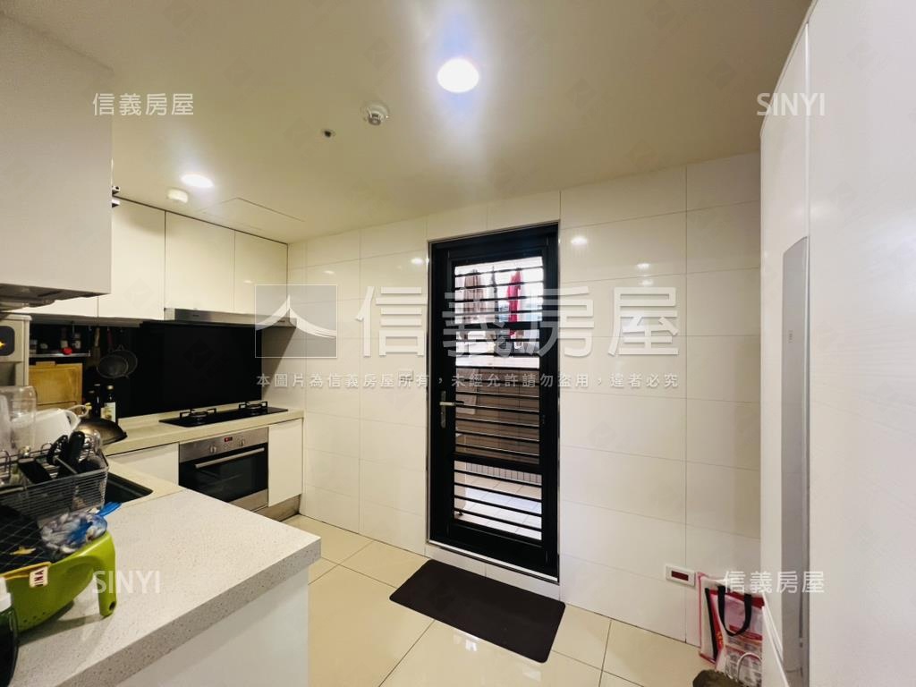 中山都匯兩房兩衛好宅房屋室內格局與周邊環境