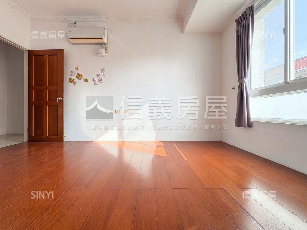 佛朗明哥社區型別墅房屋室內格局與周邊環境