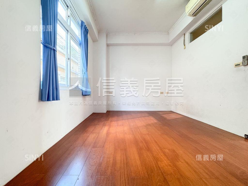 佛朗明哥社區型別墅房屋室內格局與周邊環境