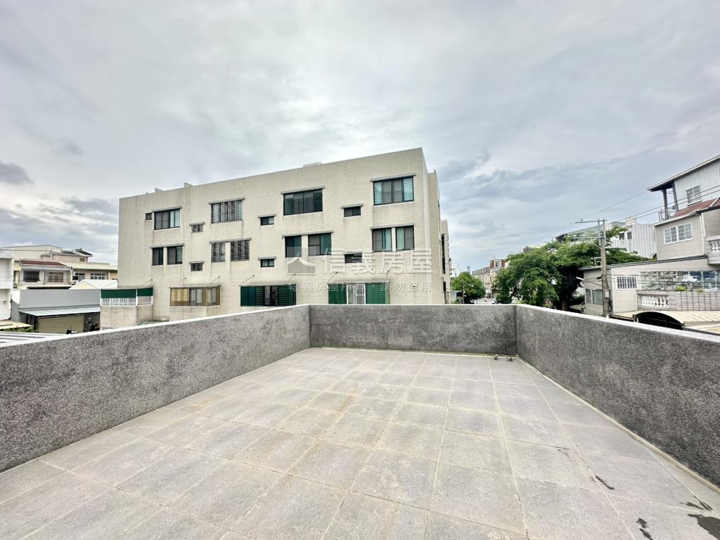 安中路一段大土地電梯透天房屋室內格局與周邊環境