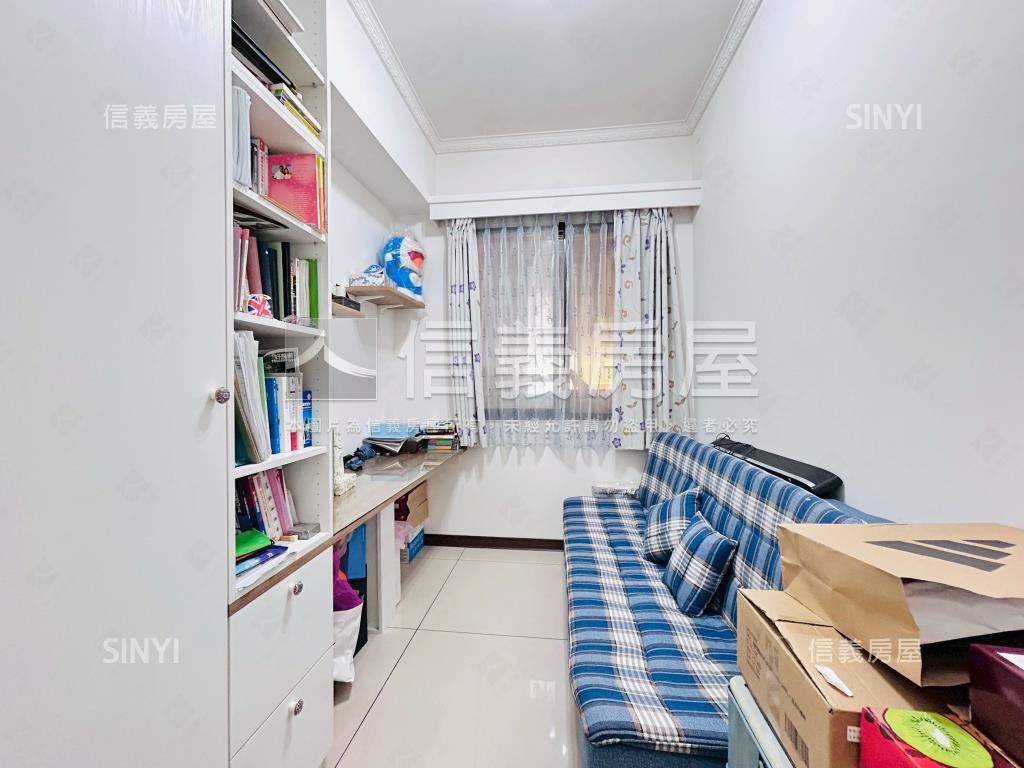 名邸●城市之星三房車位房屋室內格局與周邊環境