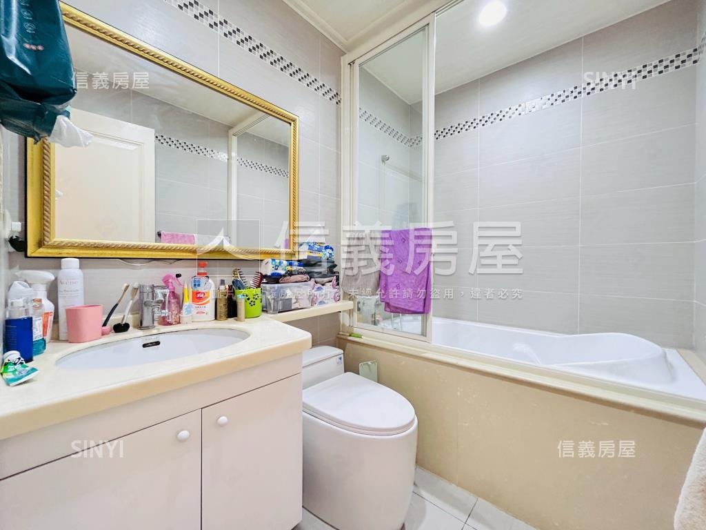 名邸●城市之星三房車位房屋室內格局與周邊環境