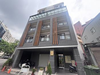 漂亮電梯透天好租