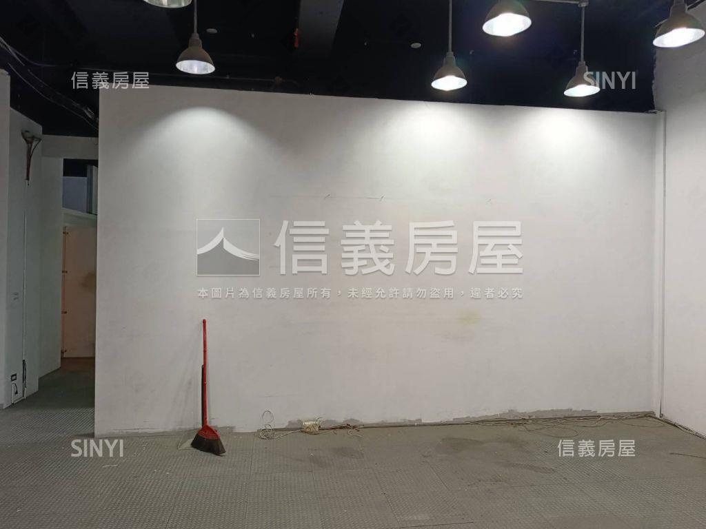 南京建國１樓店辦房屋室內格局與周邊環境
