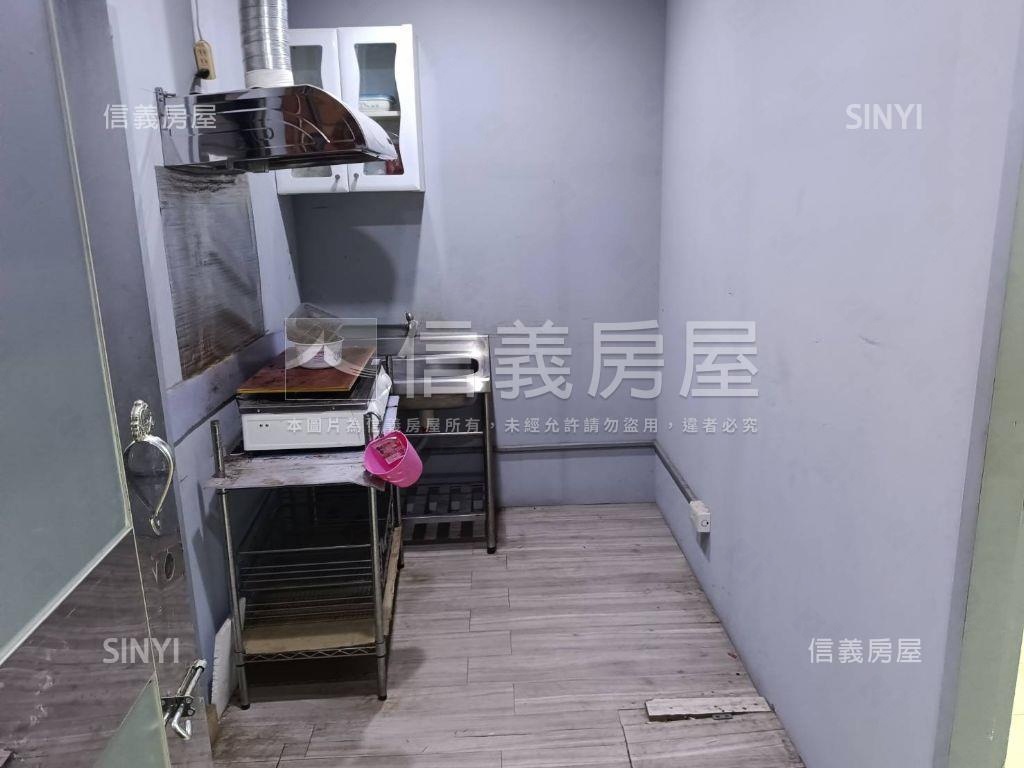 南京建國１樓店辦房屋室內格局與周邊環境