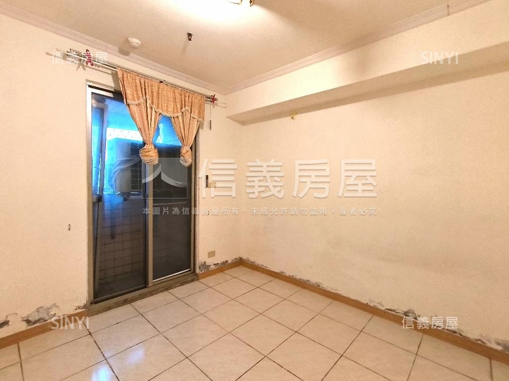 統領高樓層景觀戶房屋室內格局與周邊環境