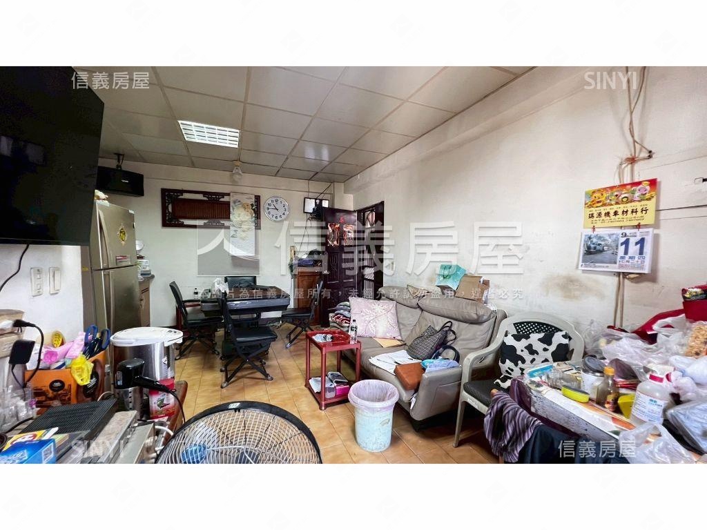 前鋒國宅低總價高樓景三房房屋室內格局與周邊環境