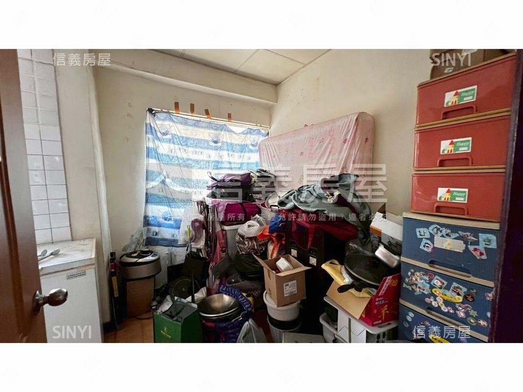 前鋒國宅低總價高樓景三房房屋室內格局與周邊環境