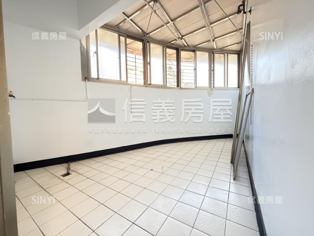 積穗國小電梯３房房屋室內格局與周邊環境