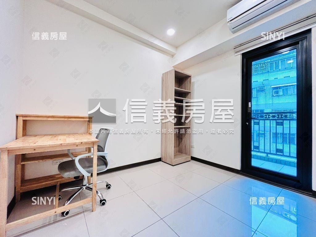 桃園站前三房雙車位房屋室內格局與周邊環境