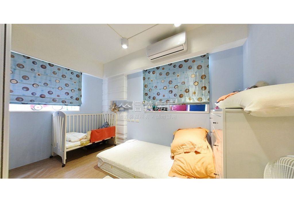 信義區浪漫滿屋房屋室內格局與周邊環境