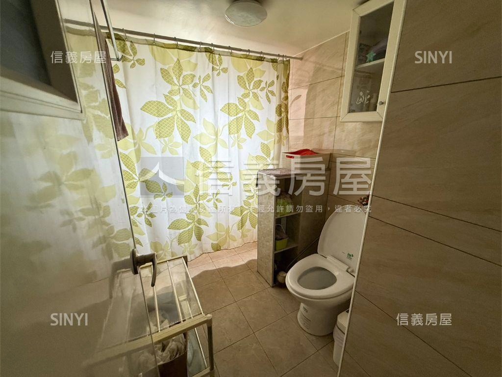 文心威秀日出東方美樓中樓房屋室內格局與周邊環境