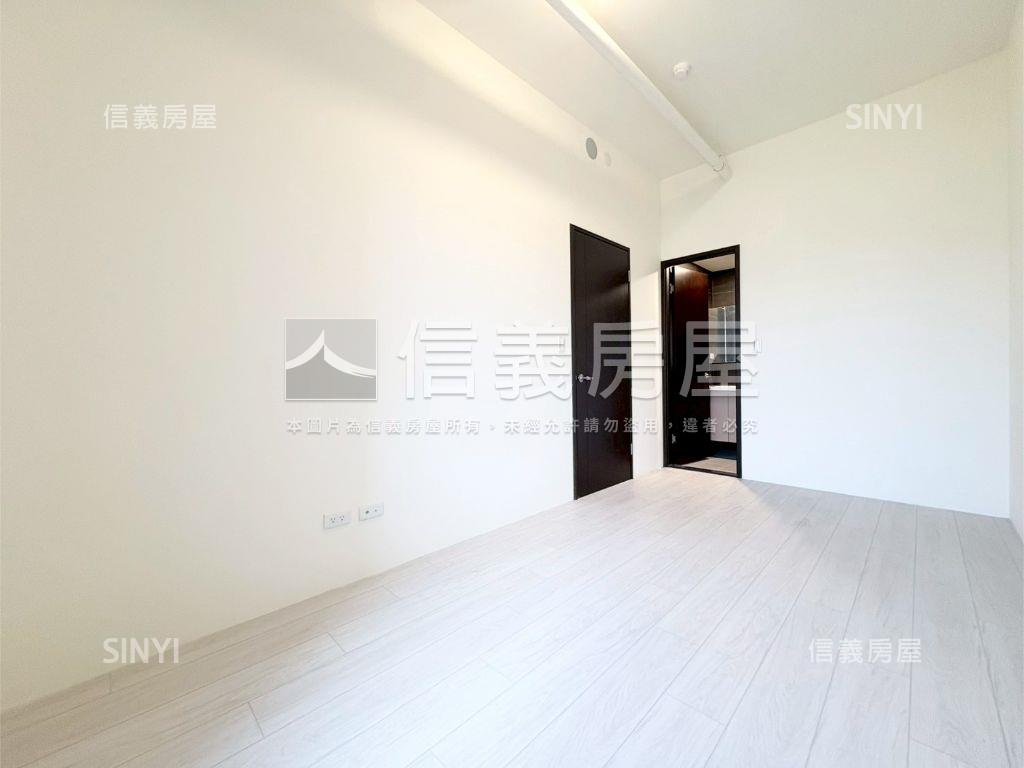 新潤花路精緻三房車位房屋室內格局與周邊環境