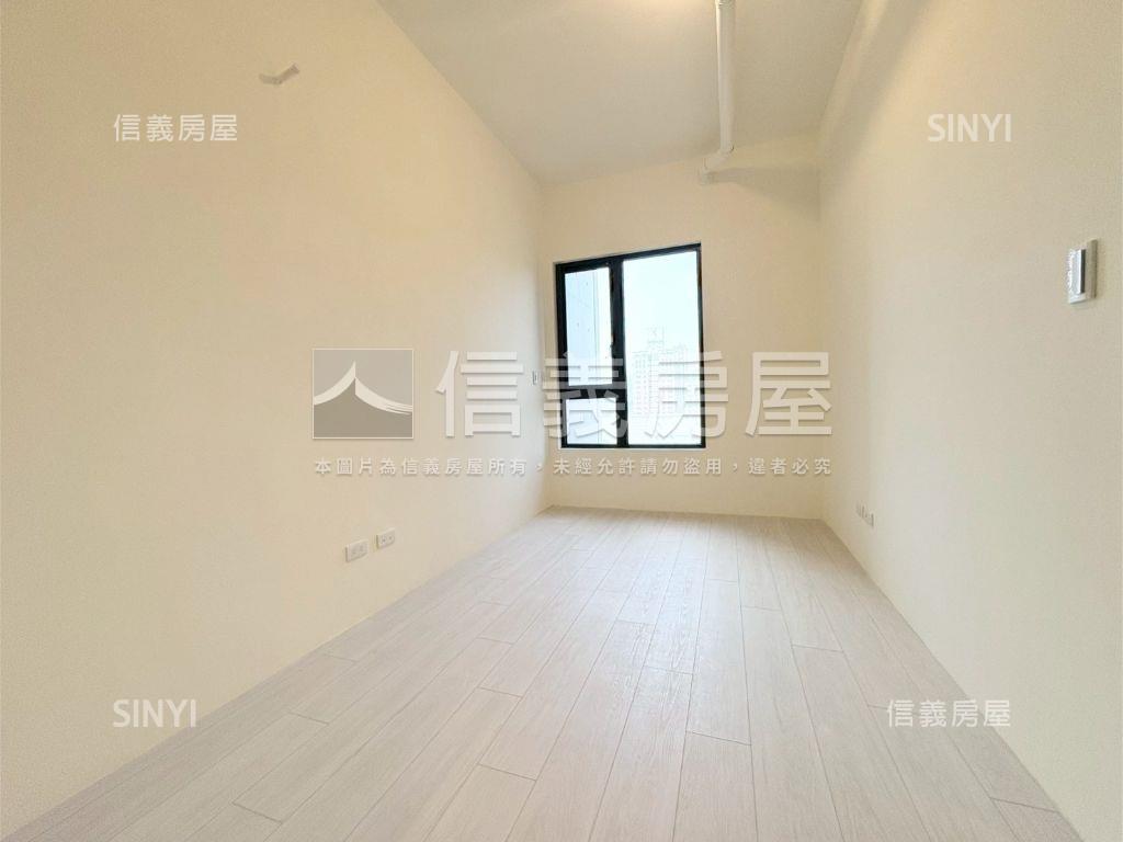 新潤花路精緻三房車位房屋室內格局與周邊環境