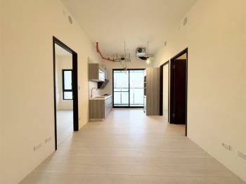 新潤花路精緻三房車位