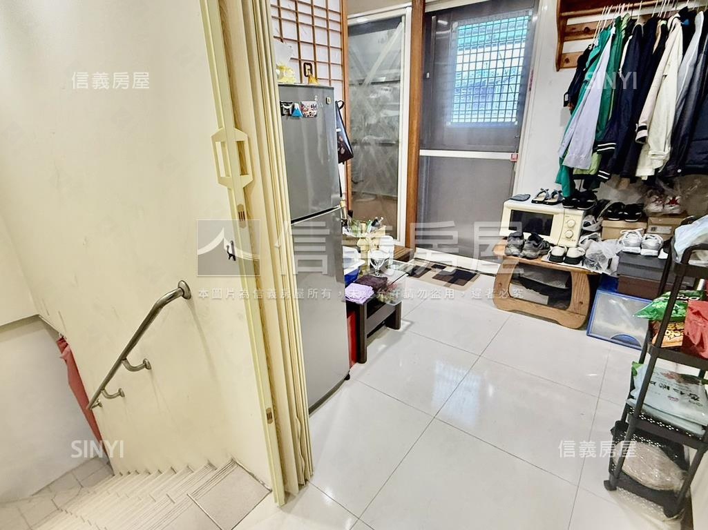 玫瑰公園裝潢美寓房屋室內格局與周邊環境