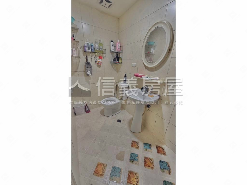 玫瑰公園裝潢美寓房屋室內格局與周邊環境