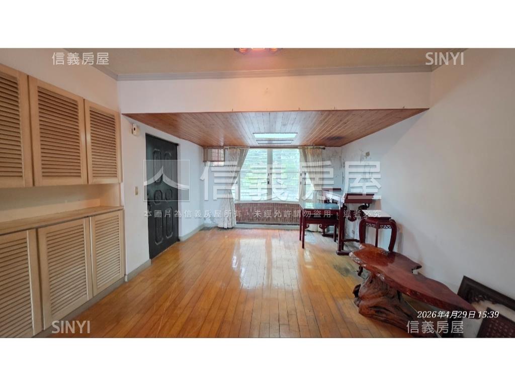 天母七段景觀華廈房屋室內格局與周邊環境