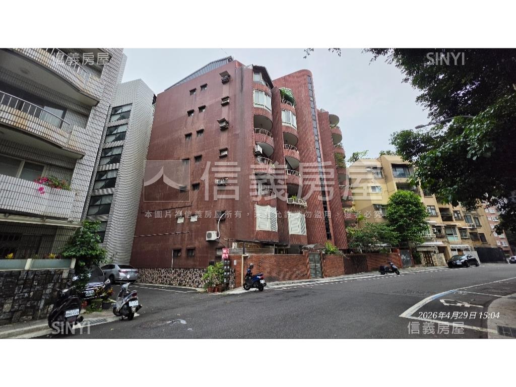 天母七段景觀華廈房屋室內格局與周邊環境