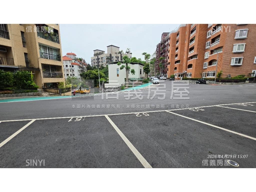 天母七段景觀華廈房屋室內格局與周邊環境