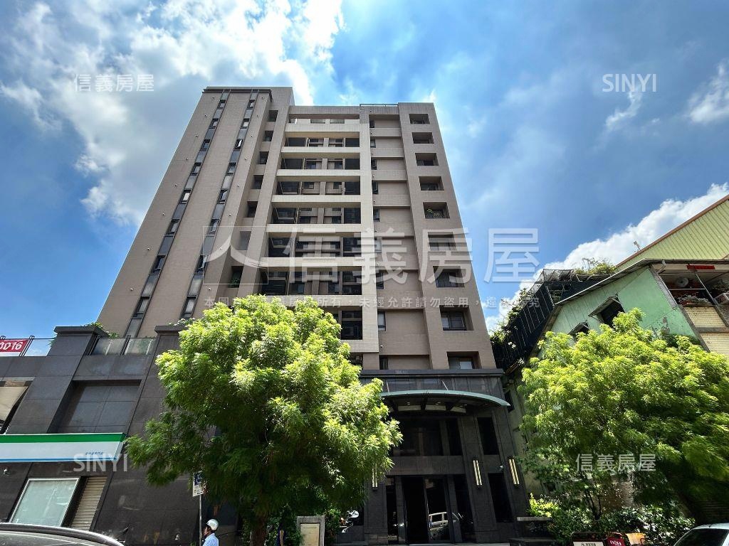 興大賦雙平車大大露台戶房屋室內格局與周邊環境