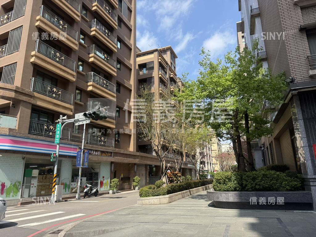 稀有面寬店辦金雞房屋室內格局與周邊環境