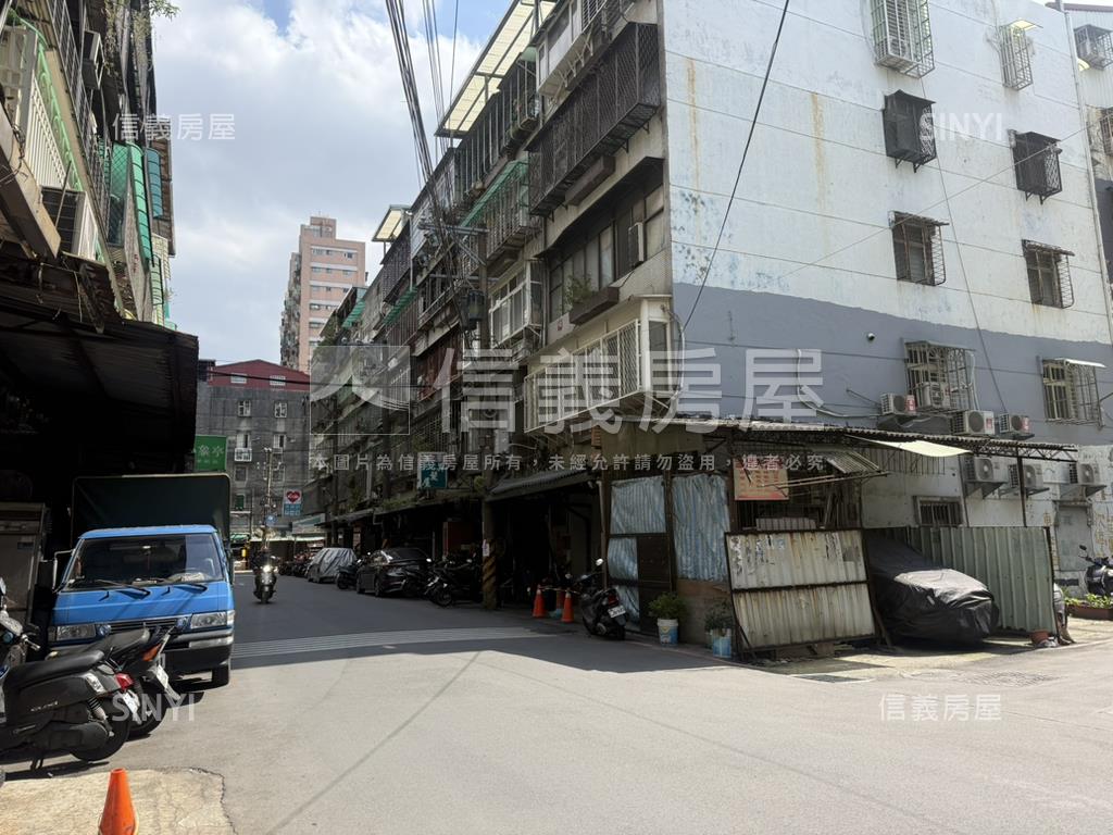 稀有面寬店辦金雞房屋室內格局與周邊環境