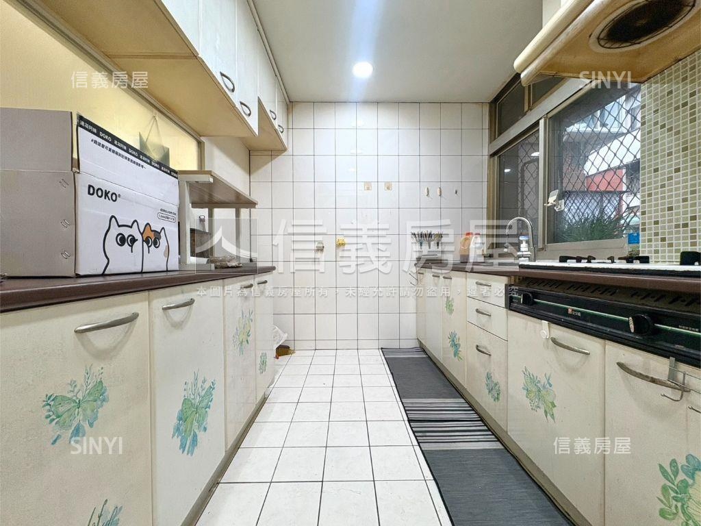 新東低總公寓兩房房屋室內格局與周邊環境