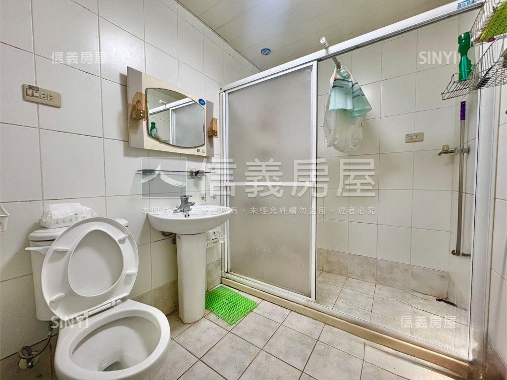 新東低總公寓兩房房屋室內格局與周邊環境