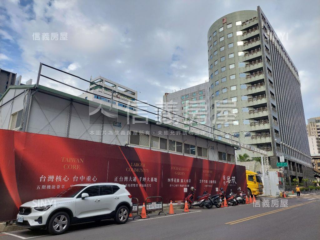 國雄無双Ｂ棟兩房平車房屋室內格局與周邊環境