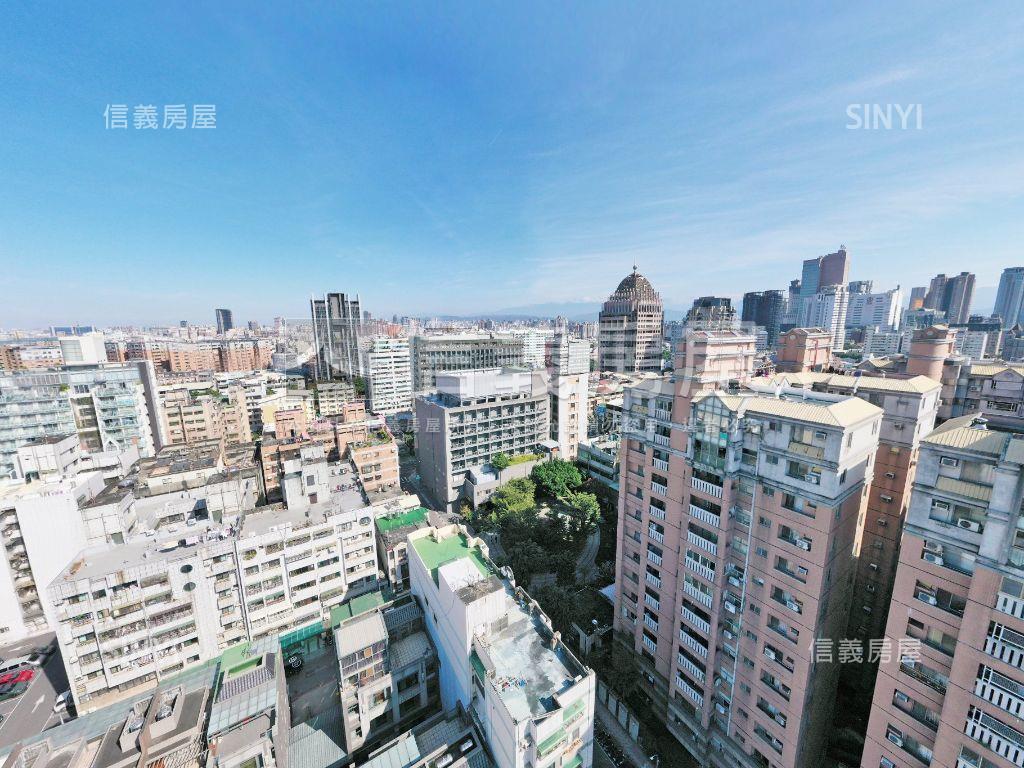 國雄無双Ｂ棟兩房平車房屋室內格局與周邊環境