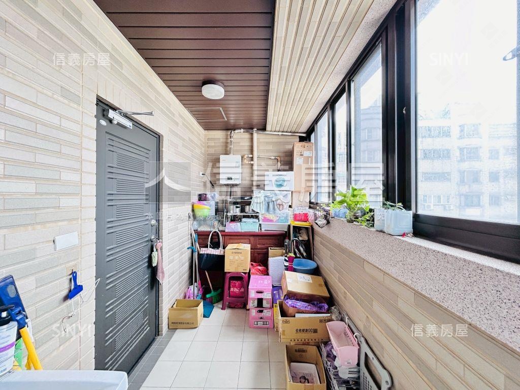慕朵微風美裝潢四房雙車位房屋室內格局與周邊環境