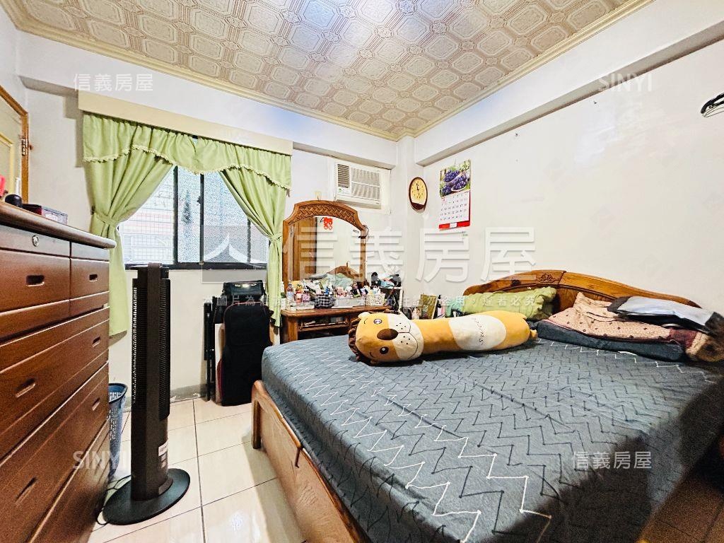 市中心標準三房房屋室內格局與周邊環境