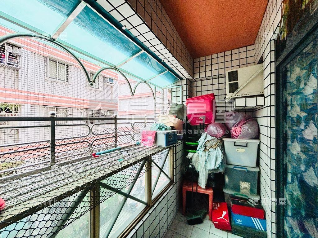 市中心標準三房房屋室內格局與周邊環境