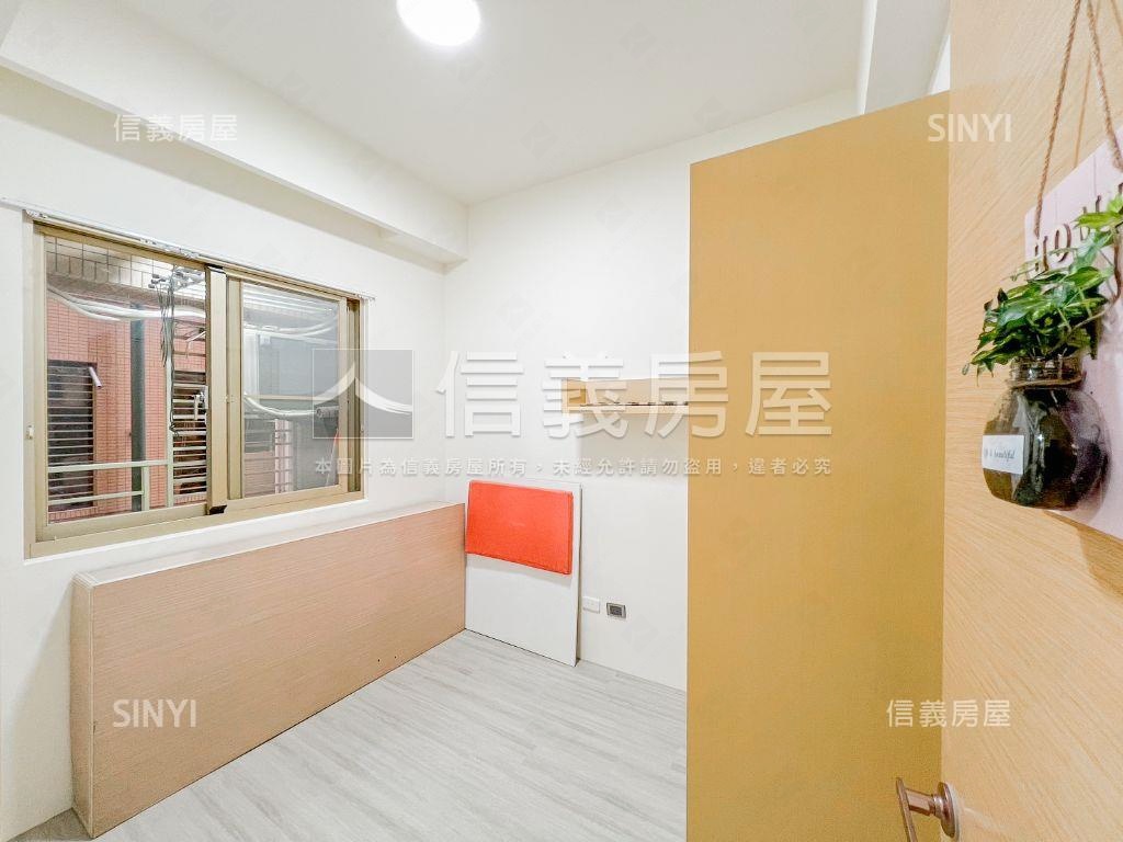 急售未來雙捷交匯新裝潢房屋室內格局與周邊環境