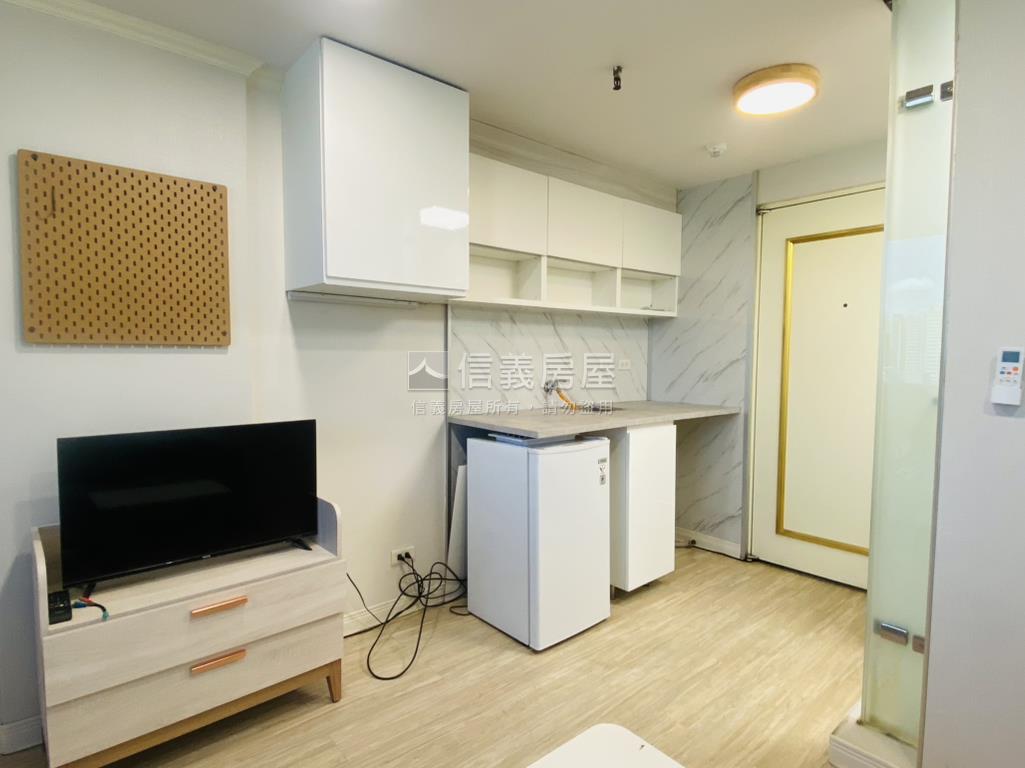 亞東捷運四川大樓房屋室內格局與周邊環境