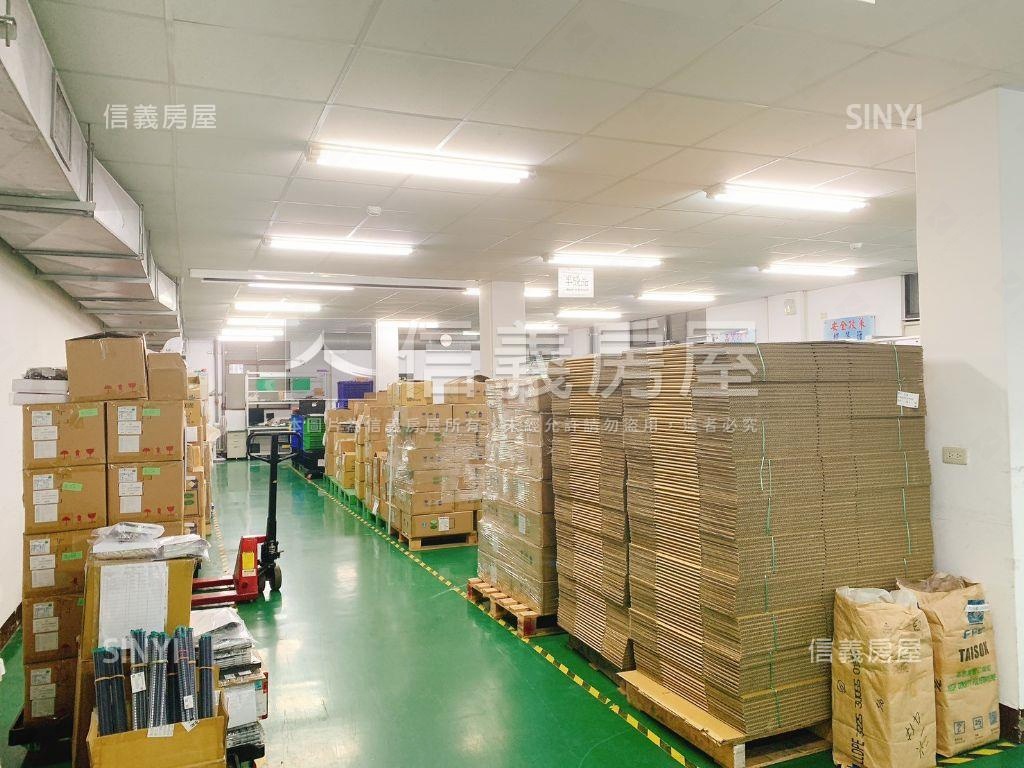 鄰南崁交流道整新廠房房屋室內格局與周邊環境