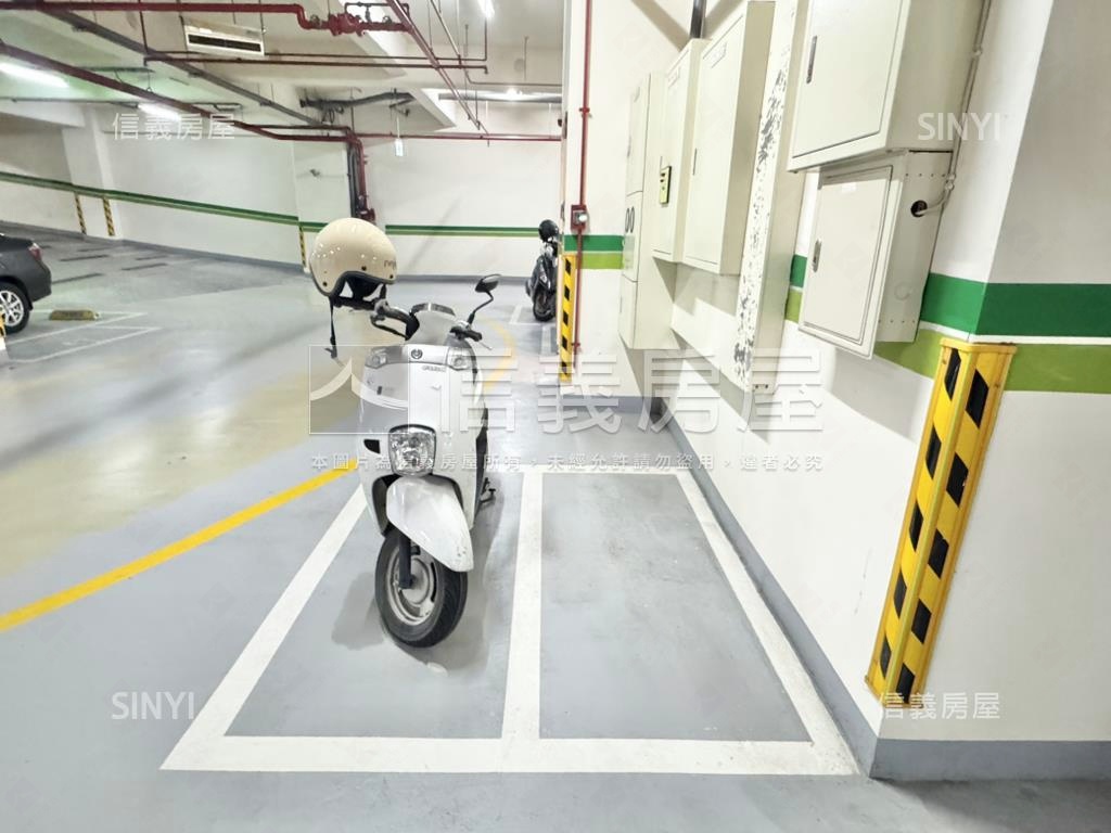 專任西屯質感兩房兩衛平車房屋室內格局與周邊環境