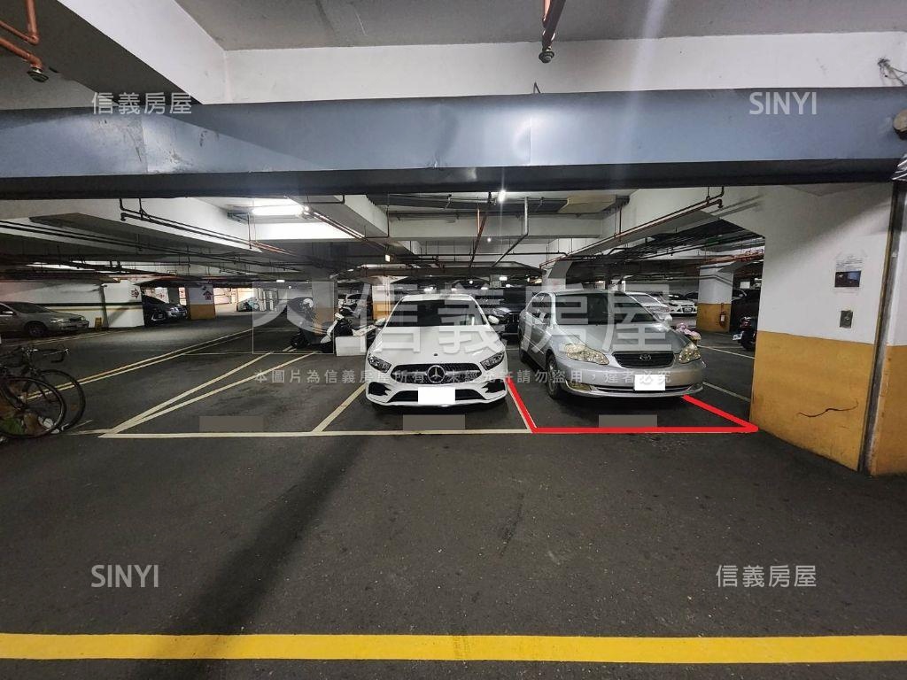 熱帶嶼高樓景觀三房平車房屋室內格局與周邊環境