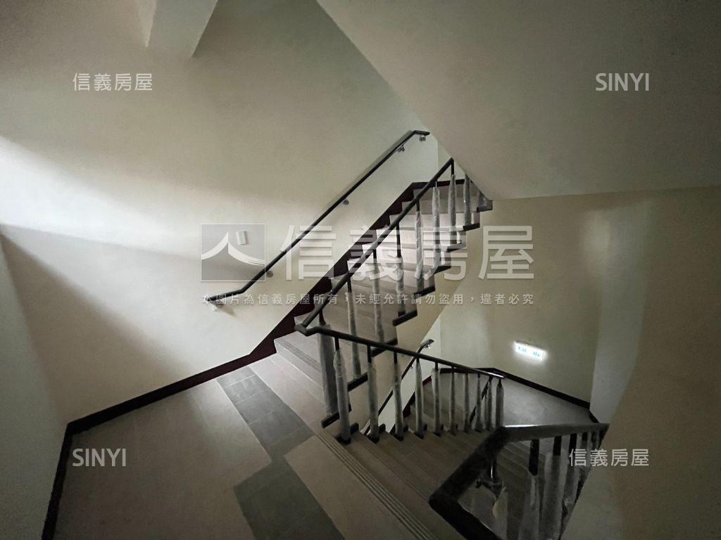 大坪林城易迅電梯採光美屋房屋室內格局與周邊環境