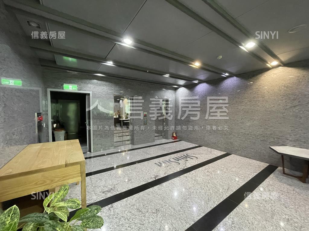 長虹ＮＡＳＤＡＫ辦公房屋室內格局與周邊環境